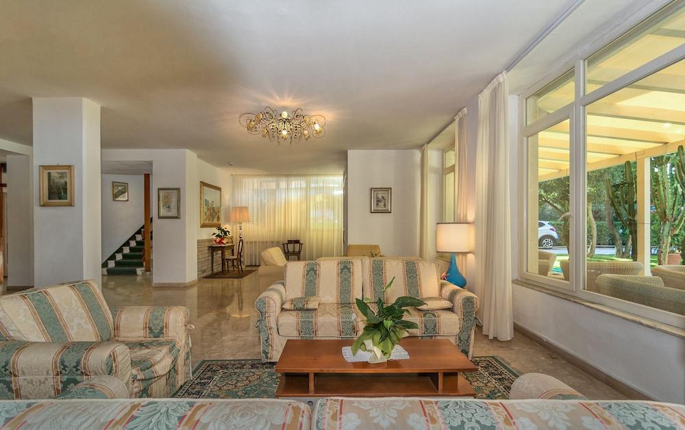 Hotel Il Caravaggio Marina di Pietrasanta Eksteriør billede