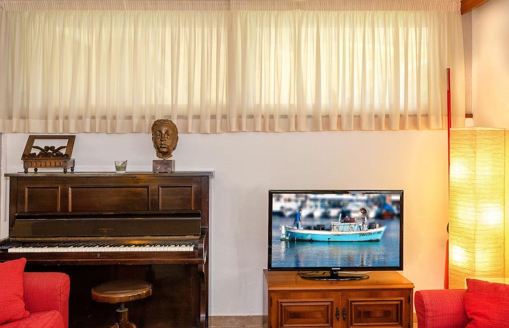 Hotel Il Caravaggio Marina di Pietrasanta Eksteriør billede