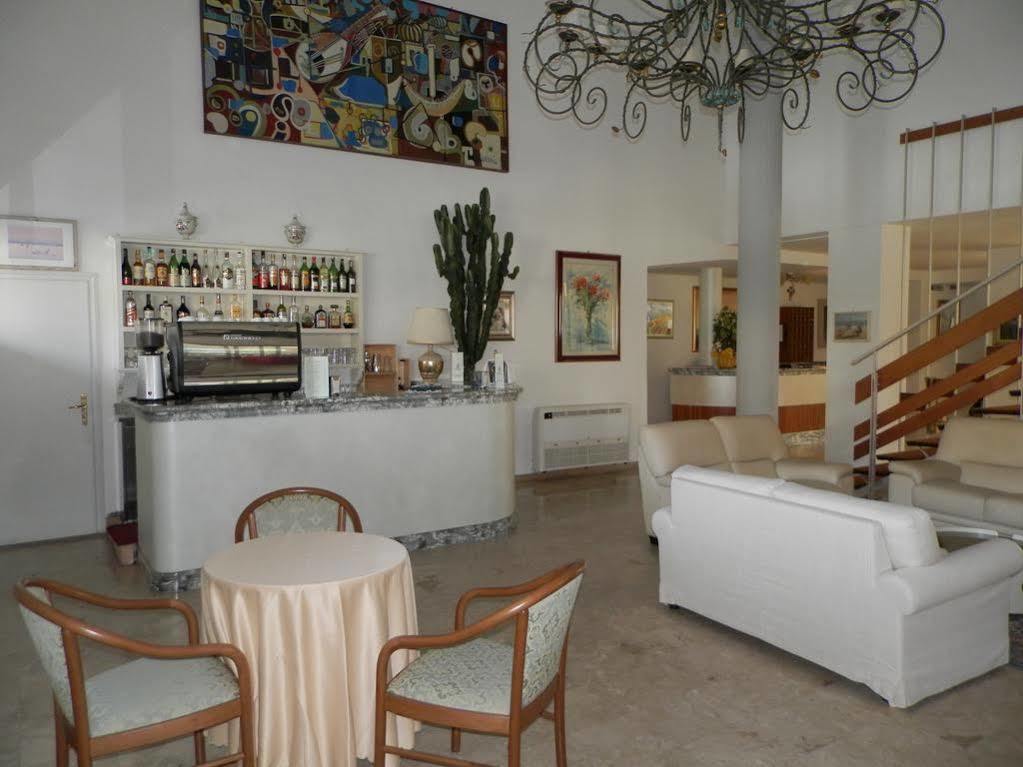 Hotel Il Caravaggio Marina di Pietrasanta Eksteriør billede
