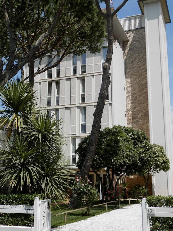 Hotel Il Caravaggio Marina di Pietrasanta Eksteriør billede